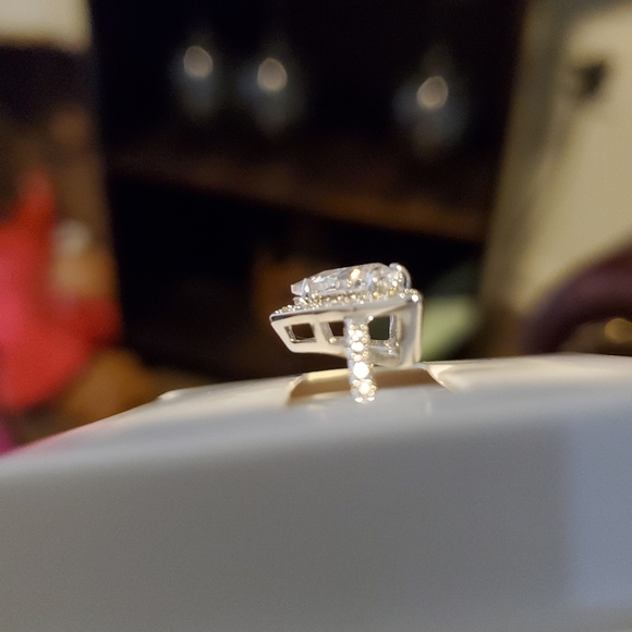 Ladies ring - Picture 3 of 4